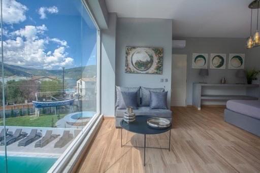 Boat Villa Geni  ภายนอก รูปภาพ